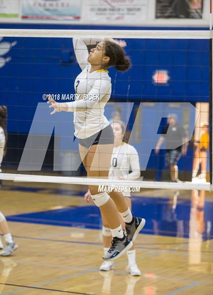 Thumbnail 1 in Enochs @ Turlock photogallery.