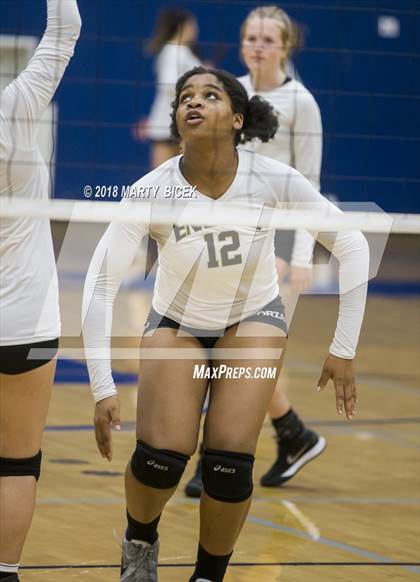 Thumbnail 3 in Enochs @ Turlock photogallery.