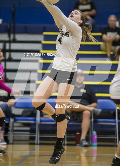 Thumbnail 3 in Enochs @ Turlock photogallery.