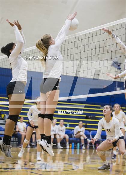 Thumbnail 1 in Enochs @ Turlock photogallery.
