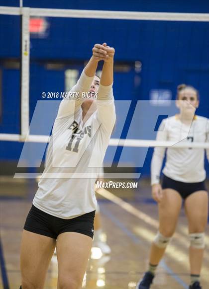 Thumbnail 3 in Enochs @ Turlock photogallery.