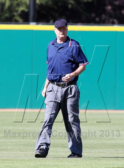Thumbnail 2 in Piedmont vs. St. Mary's (CIF NCS D4 Final) photogallery.