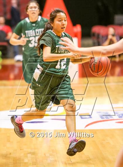 Thumbnail 1 in Tuba City @ Safford (AIA Division 3 Semifinal) photogallery.