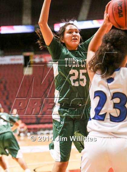 Thumbnail 1 in Tuba City @ Safford (AIA Division 3 Semifinal) photogallery.