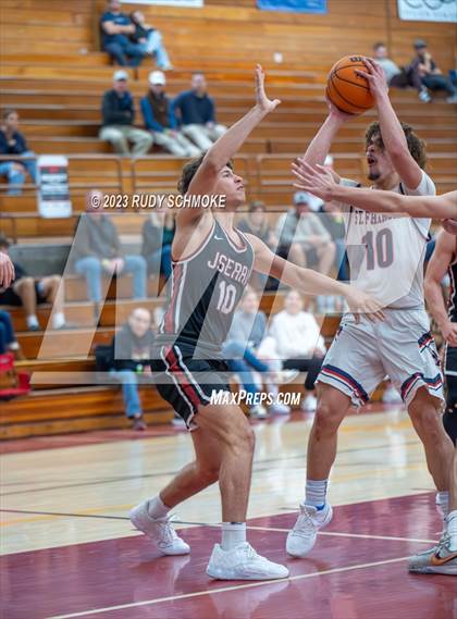 Thumbnail 2 in JSerra Catholic vs. St. Francis Prep (Torrey Pines Holiday Classic) photogallery.