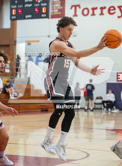 Thumbnail 2 in JSerra Catholic vs. St. Francis Prep (Torrey Pines Holiday Classic) photogallery.