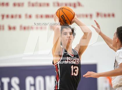 Thumbnail 3 in JSerra Catholic vs. St. Francis Prep (Torrey Pines Holiday Classic) photogallery.