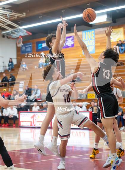 Thumbnail 1 in JSerra Catholic vs. St. Francis Prep (Torrey Pines Holiday Classic) photogallery.