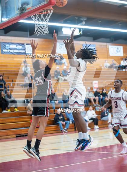 Thumbnail 2 in JSerra Catholic vs. St. Francis Prep (Torrey Pines Holiday Classic) photogallery.