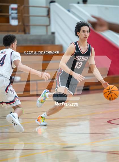 Thumbnail 2 in JSerra Catholic vs. St. Francis Prep (Torrey Pines Holiday Classic) photogallery.