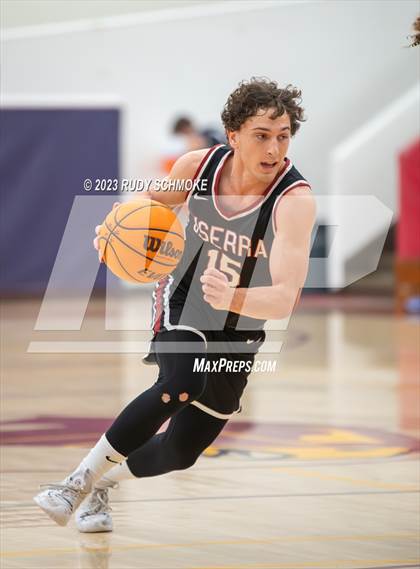 Thumbnail 1 in JSerra Catholic vs. St. Francis Prep (Torrey Pines Holiday Classic) photogallery.