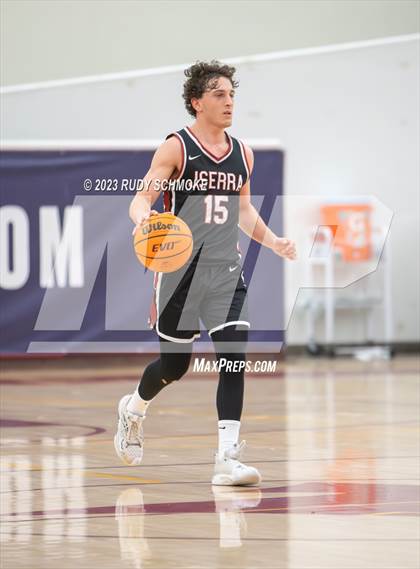 Thumbnail 2 in JSerra Catholic vs. St. Francis Prep (Torrey Pines Holiday Classic) photogallery.