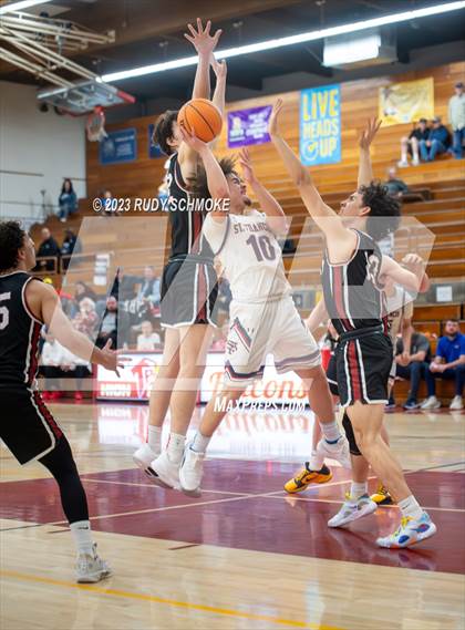 Thumbnail 2 in JSerra Catholic vs. St. Francis Prep (Torrey Pines Holiday Classic) photogallery.