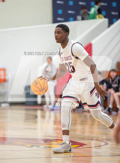 Thumbnail 1 in JSerra Catholic vs. St. Francis Prep (Torrey Pines Holiday Classic) photogallery.