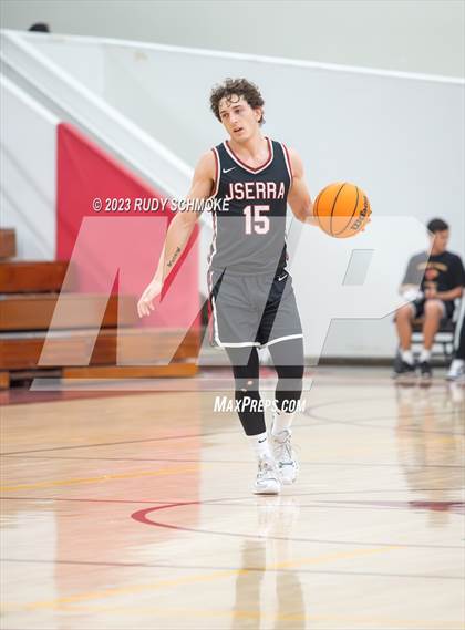 Thumbnail 3 in JSerra Catholic vs. St. Francis Prep (Torrey Pines Holiday Classic) photogallery.