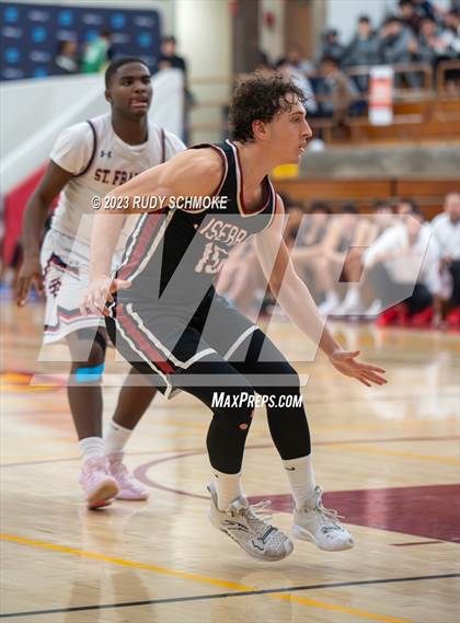 Thumbnail 2 in JSerra Catholic vs. St. Francis Prep (Torrey Pines Holiday Classic) photogallery.