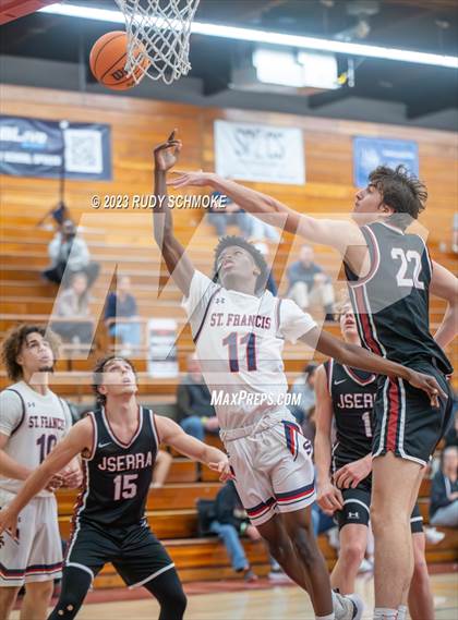 Thumbnail 1 in JSerra Catholic vs. St. Francis Prep (Torrey Pines Holiday Classic) photogallery.