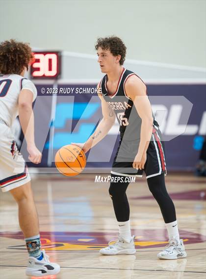 Thumbnail 1 in JSerra Catholic vs. St. Francis Prep (Torrey Pines Holiday Classic) photogallery.