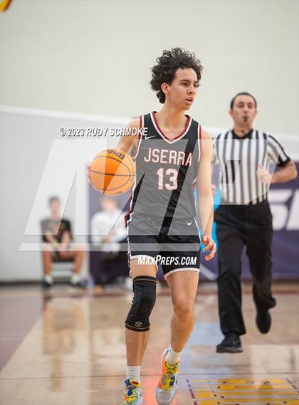 Thumbnail 2 in JSerra Catholic vs. St. Francis Prep (Torrey Pines Holiday Classic) photogallery.