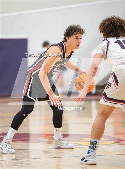 Thumbnail 2 in JSerra Catholic vs. St. Francis Prep (Torrey Pines Holiday Classic) photogallery.