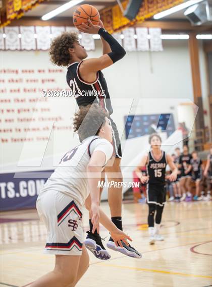 Thumbnail 3 in JSerra Catholic vs. St. Francis Prep (Torrey Pines Holiday Classic) photogallery.