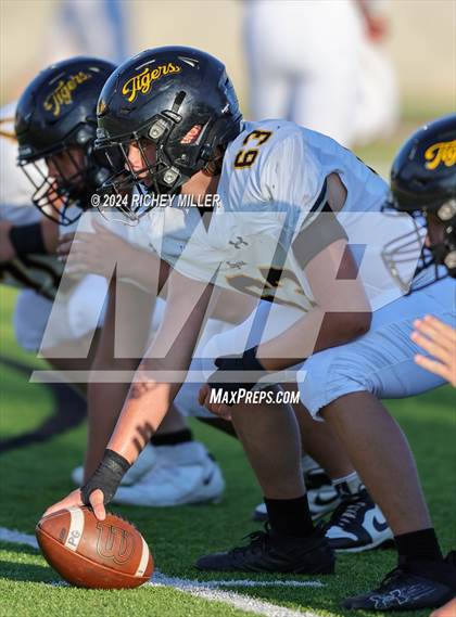 Thumbnail 2 in Prairie Grove @ Farmington photogallery.