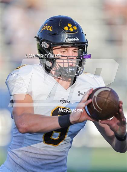 Thumbnail 2 in Prairie Grove @ Farmington photogallery.