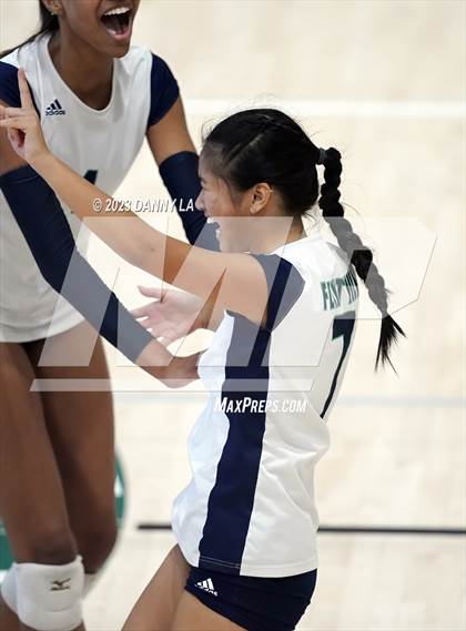 Thumbnail 2 in The Academy of the Holy Cross vs Flint Hill (Tiger Paws Invitational) photogallery.