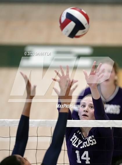 Thumbnail 3 in The Academy of the Holy Cross vs Flint Hill (Tiger Paws Invitational) photogallery.