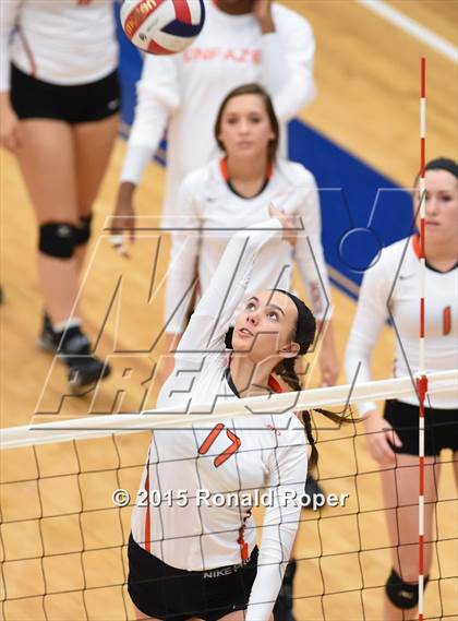 Thumbnail 1 in Rockwall vs. Highland Park photogallery.