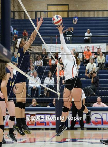 Thumbnail 2 in Rockwall vs. Highland Park photogallery.