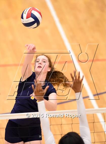Thumbnail 3 in Rockwall vs. Highland Park photogallery.