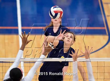 Thumbnail 1 in Rockwall vs. Highland Park photogallery.