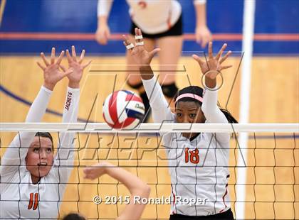 Thumbnail 2 in Rockwall vs. Highland Park photogallery.