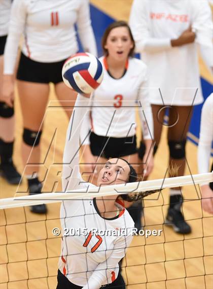 Thumbnail 2 in Rockwall vs. Highland Park photogallery.