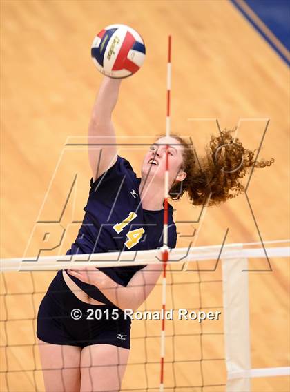 Thumbnail 3 in Rockwall vs. Highland Park photogallery.