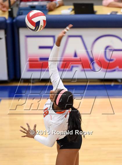 Thumbnail 2 in Rockwall vs. Highland Park photogallery.