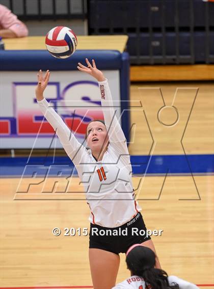 Thumbnail 3 in Rockwall vs. Highland Park photogallery.