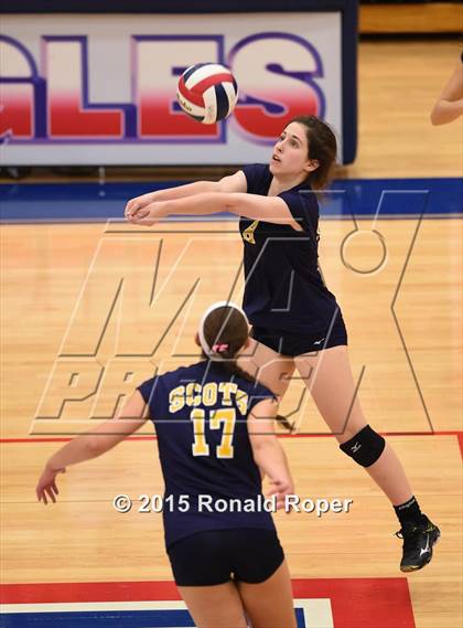 Thumbnail 1 in Rockwall vs. Highland Park photogallery.