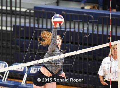 Thumbnail 3 in Rockwall vs. Highland Park photogallery.