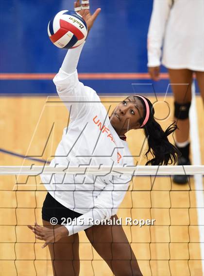 Thumbnail 1 in Rockwall vs. Highland Park photogallery.