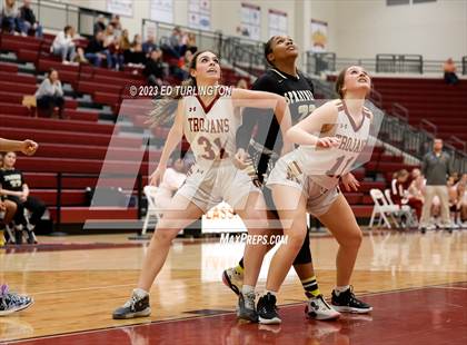 Thumbnail 3 in Sprayberry @ Lassiter photogallery.