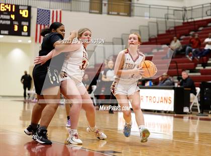 Thumbnail 3 in Sprayberry @ Lassiter photogallery.