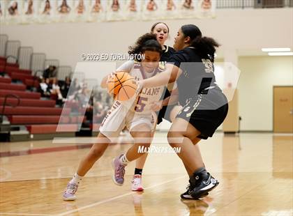 Thumbnail 1 in Sprayberry @ Lassiter photogallery.