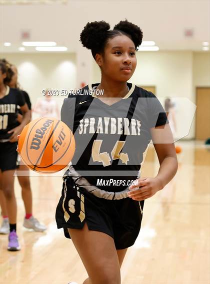 Thumbnail 3 in Sprayberry @ Lassiter photogallery.
