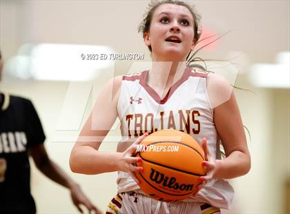 Thumbnail 1 in Sprayberry @ Lassiter photogallery.