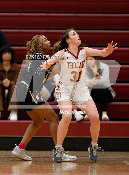 Thumbnail 2 in Sprayberry @ Lassiter photogallery.
