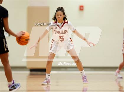 Thumbnail 1 in Sprayberry @ Lassiter photogallery.