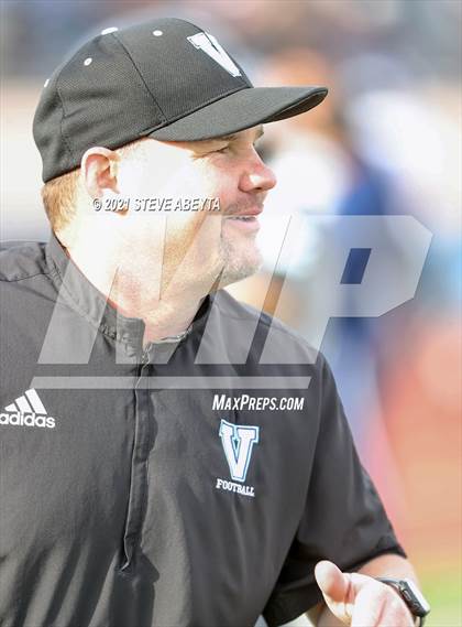 Thumbnail 2 in Grandview vs Valor Christian (CHSAA 5A Semifinal) photogallery.