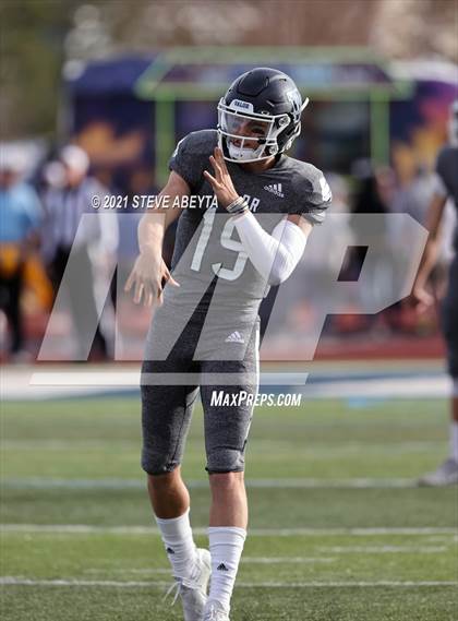 Thumbnail 3 in Grandview vs Valor Christian (CHSAA 5A Semifinal) photogallery.